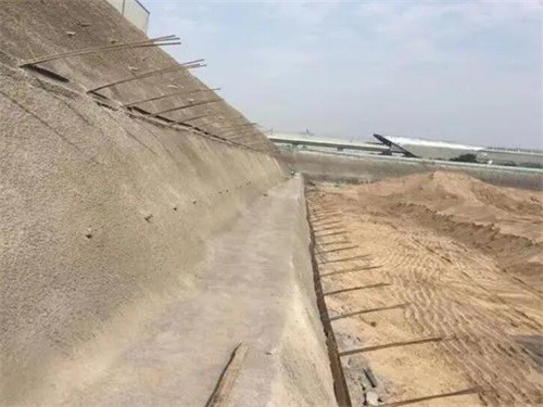 普洱河道边坡加固